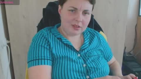 Mari online show from October 2025 09:30:01 AM