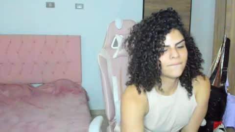 maria_frizzy online show from December 2024 01:01:02 AM