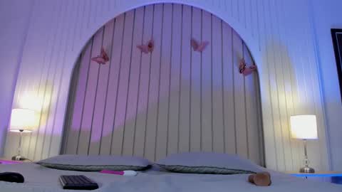 Maria  online show from October 2025 12:28:01 PM