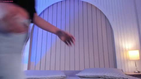 Maria  online show from April 2026 11:16:01 AM