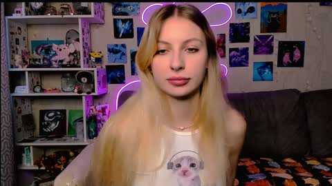 Snapshot of maria_hunt chatting on December 2024 03:20:01 AM Maria online show from December 2024 03:20:01 AM