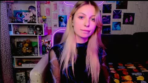 Snapshot of maria_hunt chatting on December 2024 05:53:02 AM Maria online show from December 2024 05:53:02 AM