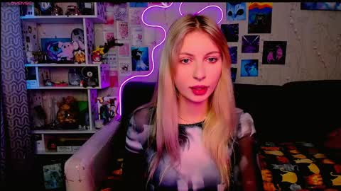 Snapshot of maria_hunt chatting on December 2024 03:37:01 AM Maria online show from December 2024 03:37:01 AM