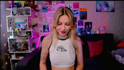 Snapshot of maria_hunt chatting on February 2025 03:48:01 AM Maria online show from February 2025 03:48:01 AM