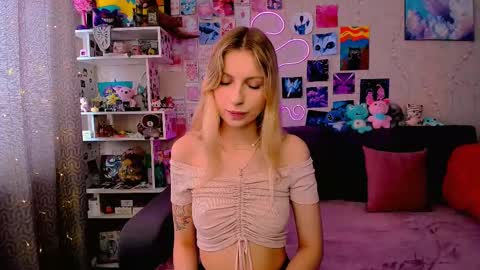 Snapshot of maria_hunt chatting on March 2025 04:30:02 AM Maria online show from March 2025 04:30:02 AM