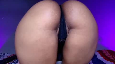 Snapshot of maria_rosee chatting on November 2025 03:22:01 PM ELI online show from November 2025 03:22:01 PM