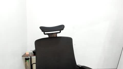 mariacarmi online show from February 2026 12:11:01 AM