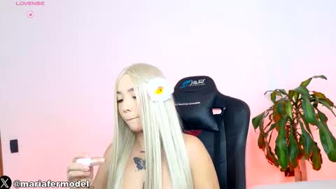 Snapshot of mariafer05 chatting on February 2026 06:14:01 PM Maria Fer online show from February 2026 06:14:01 PM