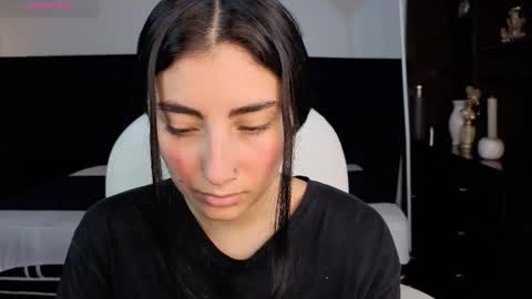 Maria online show from November 2025 07:35:01 PM