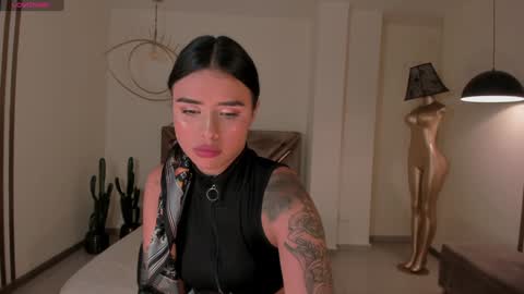 Snapshot of mariaherrera_ chatting on December 2024 04:36:02 AM MARIA HERRERA online show from December 2024 04:36:02 AM