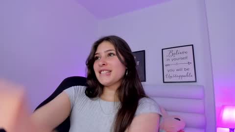 Mariam online show from December 2024 08:51:02 PM