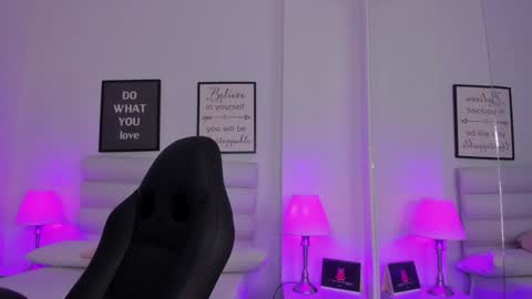 Mariam online show from December 2024 07:34:01 PM