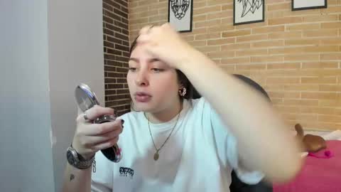 Mariam online show from September 2025 07:14:02 PM