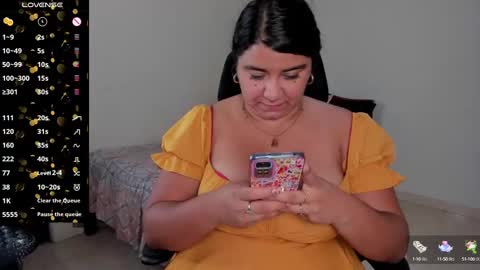   Mariam Castiblanco online show from January 2025 05:32:02 AM