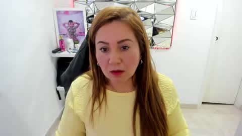 Snapshot of mariana01_m chatting on June 2026 12:57:02 PM mariana01_m online show from June 2026 12:57:02 PM