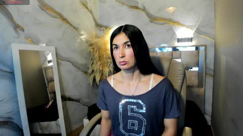 Mariana online show from March 2026 10:59:01 AM