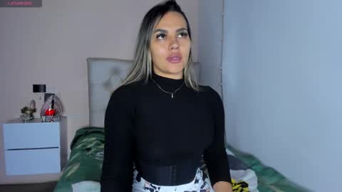 Mariana Roe online show from January 2026 12:25:01 AM