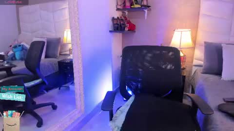 Snapshot of mariana_c chatting on July 2026 02:54:01 PM Mar y online show from July 2026 02:54:01 PM