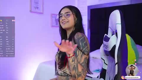 Snapshot of mariana_monroe04 chatting on October 2025 06:40:01 PM Mariana online show from October 2025 06:40:01 PM