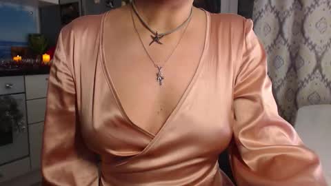 MarianaMur online show from December 2025 06:52:02 AM