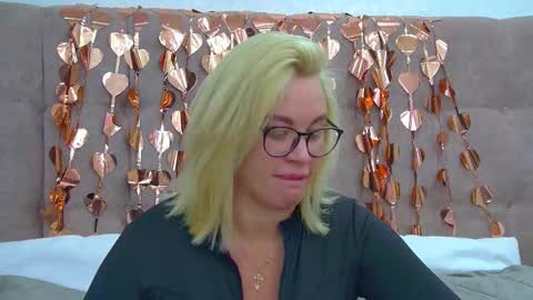 Snapshot of marianeumann chatting on February 2026 06:26:01 PM Maria online show from February 2026 06:26:01 PM