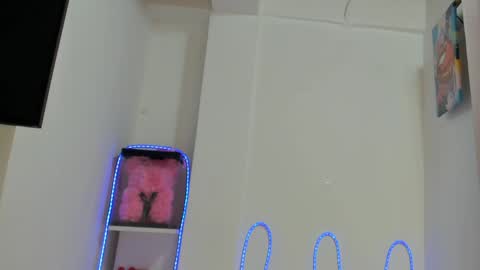 Snapshot of mariangel_3 chatting on May 2026 08:50:02 PM Mariangel online show from May 2026 08:50:02 PM