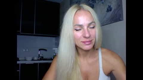 marianna1977 online show from October 2025 07:44:01 PM