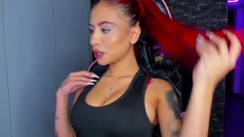 M A R I A N E online show from September 2025 02:26:01 AM