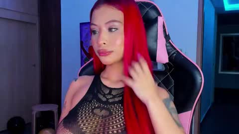 M A R I A N E online show from October 2025 02:22:02 AM