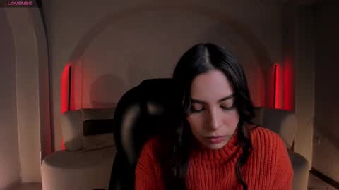 Marianne  online show from November 2025 11:40:01 PM