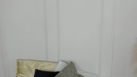 Maria Pettit online show from February 2026 11:18:01 AM