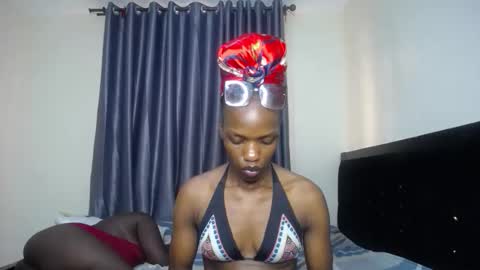 Marie online show from March 2026 07:34:02 AM