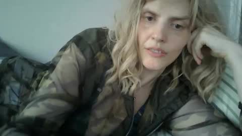 Mariejojo online show from May 2026 05:43:01 PM