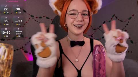 Snapshot of mariel_a_gold chatting on January 2025 05:14:01 AM Mariel Gold online show from January 2025 05:14:01 AM