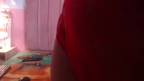 Snapshot of marielahorny303av chatting on November 2025 01:54:02 PM marielahorny303av online show from November 2025 01:54:02 PM