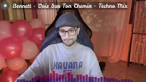 Marie online show from September 2025 02:38:02 PM