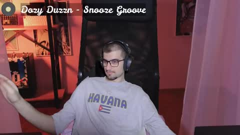 Marie online show from September 2025 02:44:02 AM