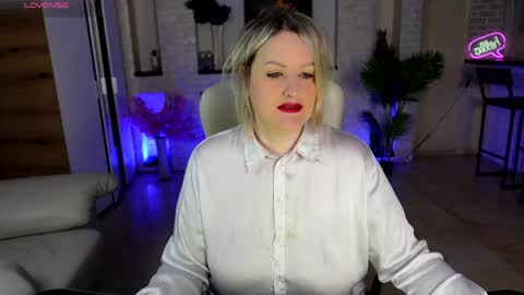 Snapshot of mariemlui chatting on March 2026 03:50:01 PM mariemlui online show from March 2026 03:50:01 PM