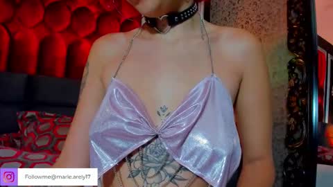 Marie online show from September 2025 07:15:02 PM
