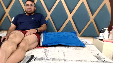 MARIHAM AND MURATH online show from July 2026 04:13:01 PM