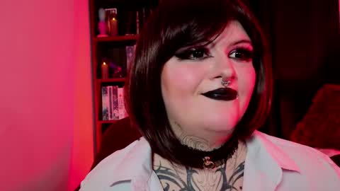 mariiana_velezz online show from April 2026 11:51:02 PM