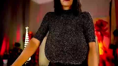 Snapshot of mariicha chatting on October 2025 06:59:01 AM Nikita - Scroll down and read my bio please. New Pictures in Bio online show from October 2025 06:59:01 AM