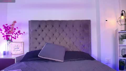 mariissa_fox online show from June 2026 01:02:02 PM