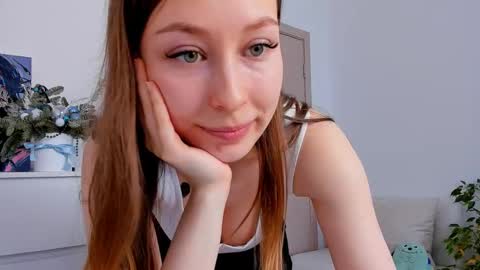 Marilina online show from March 2025 09:18:02 AM