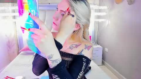 Mariluu  online show from June 2026 01:01:02 PM