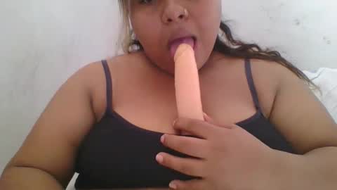 marilyn_porto online show from April 2026 06:49:02 PM