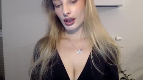 MarilynDevilish online show from January 2025 04:46:02 PM