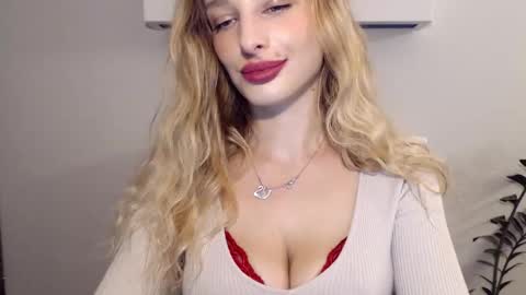 MarilynDevilish online show from January 2025 04:43:02 PM