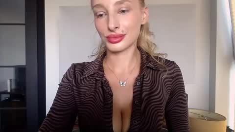 MarilynDevilish online show from September 2025 08:03:02 AM