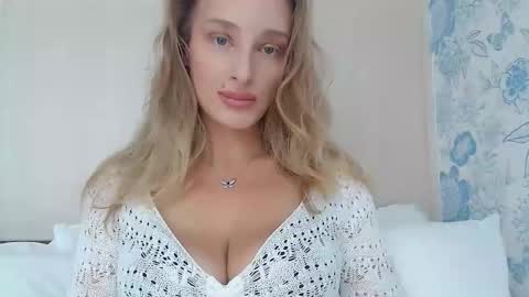 MarilynDevilish online show from October 2025 01:57:01 AM